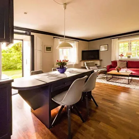 Schroeder's House House 1a *