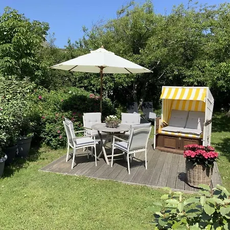 Ferienhaus Schroeder's House House 1a Kampen